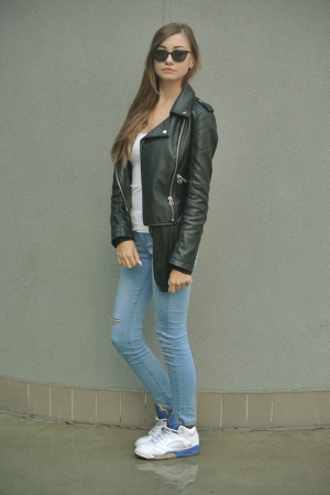 Black jacket | skinny jeans