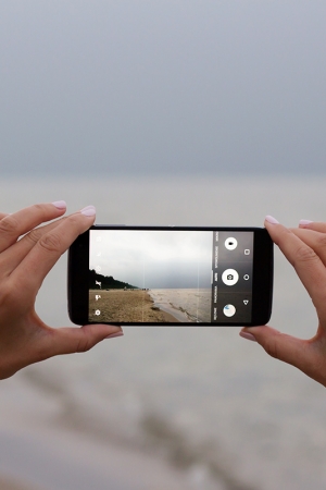 Narzędzia niezbędne w pracy blogerki – test telefonu Alcatel Idol 4s
