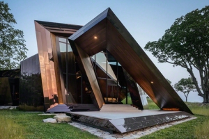 Daniel Libeskind 18.36.54 House