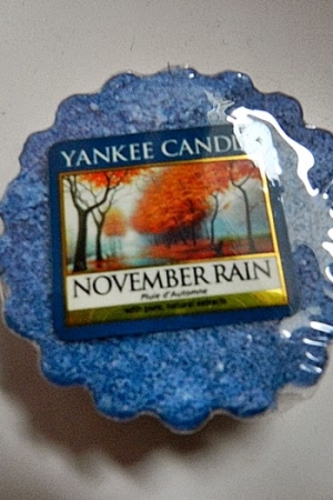 yankee candle - NOVEMBER RAIN